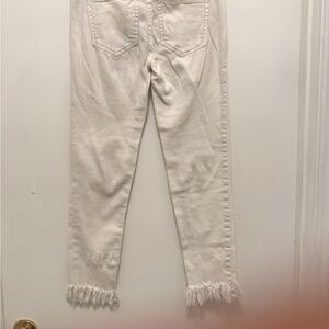 Juniors Free People White distressed Frayed Hem Jeans see pic